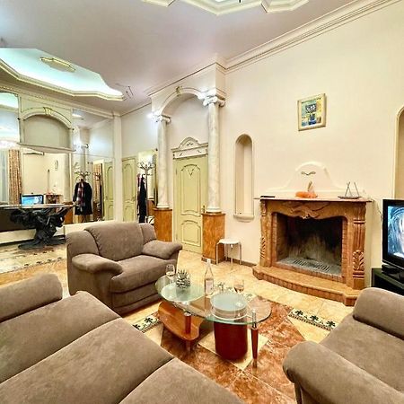 Ferienwohnung Great One Bed Right Near Opera House Kiew Exterior foto